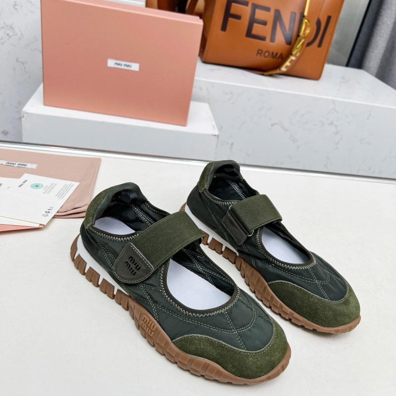Miu Miu Casual Shoes